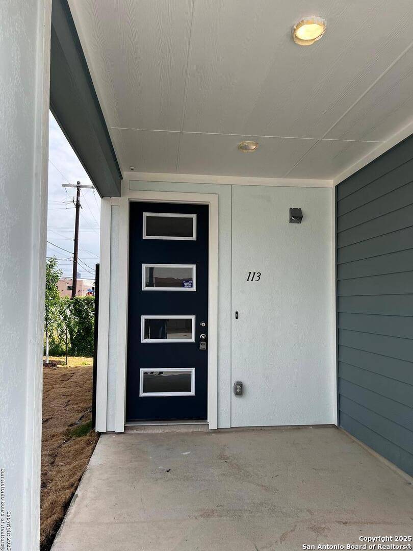 San Antonio, TX 78212,310 W Evergreen St #113