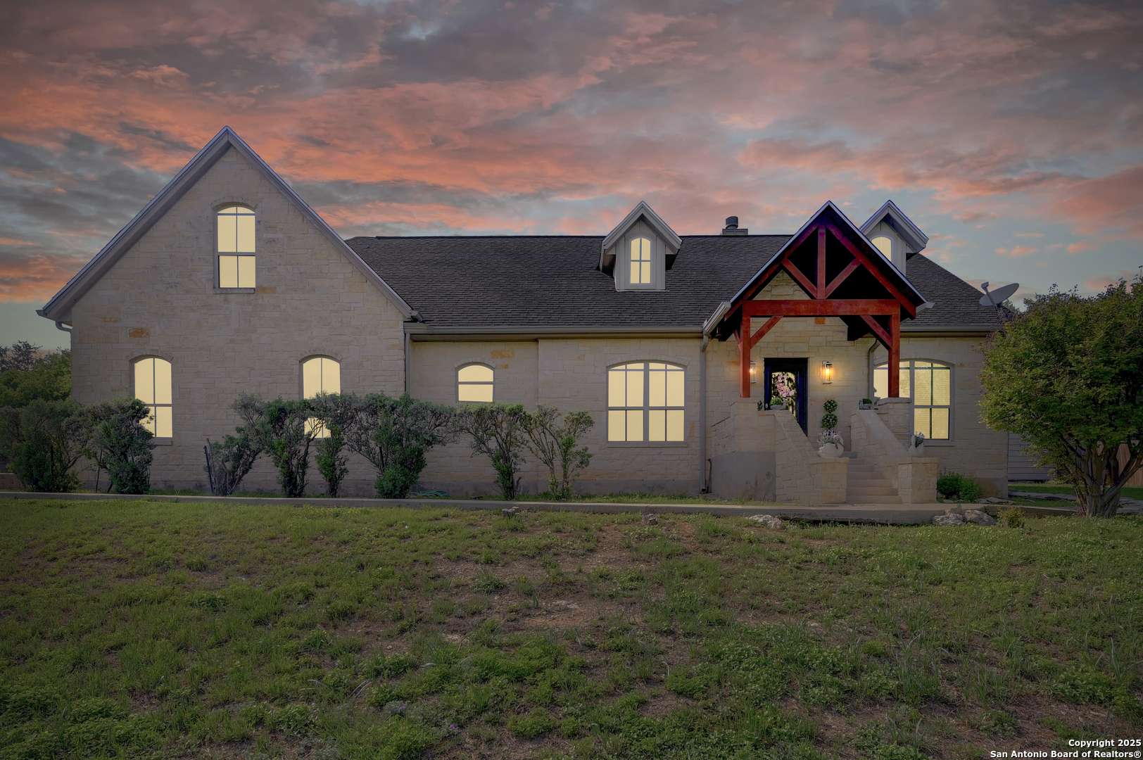 San Antonio, TX 78255,25010 Toutant Beauregard Rd