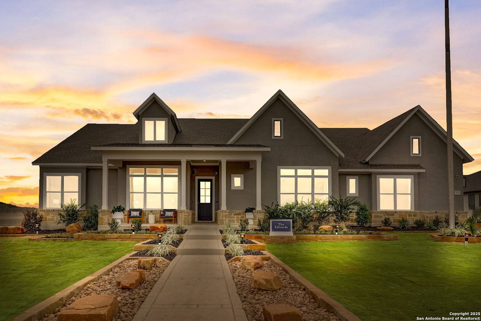 Castroville, TX 78009,194 Christian
