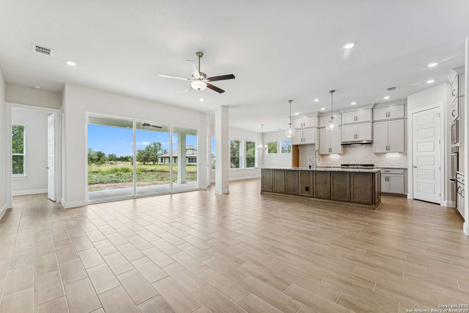 Castroville, TX 78009,173 Christian St.