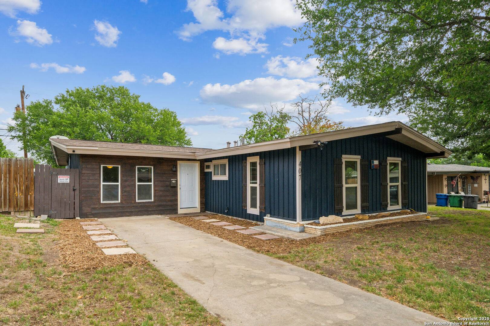 San Antonio, TX 78216,407 Rexford Dr