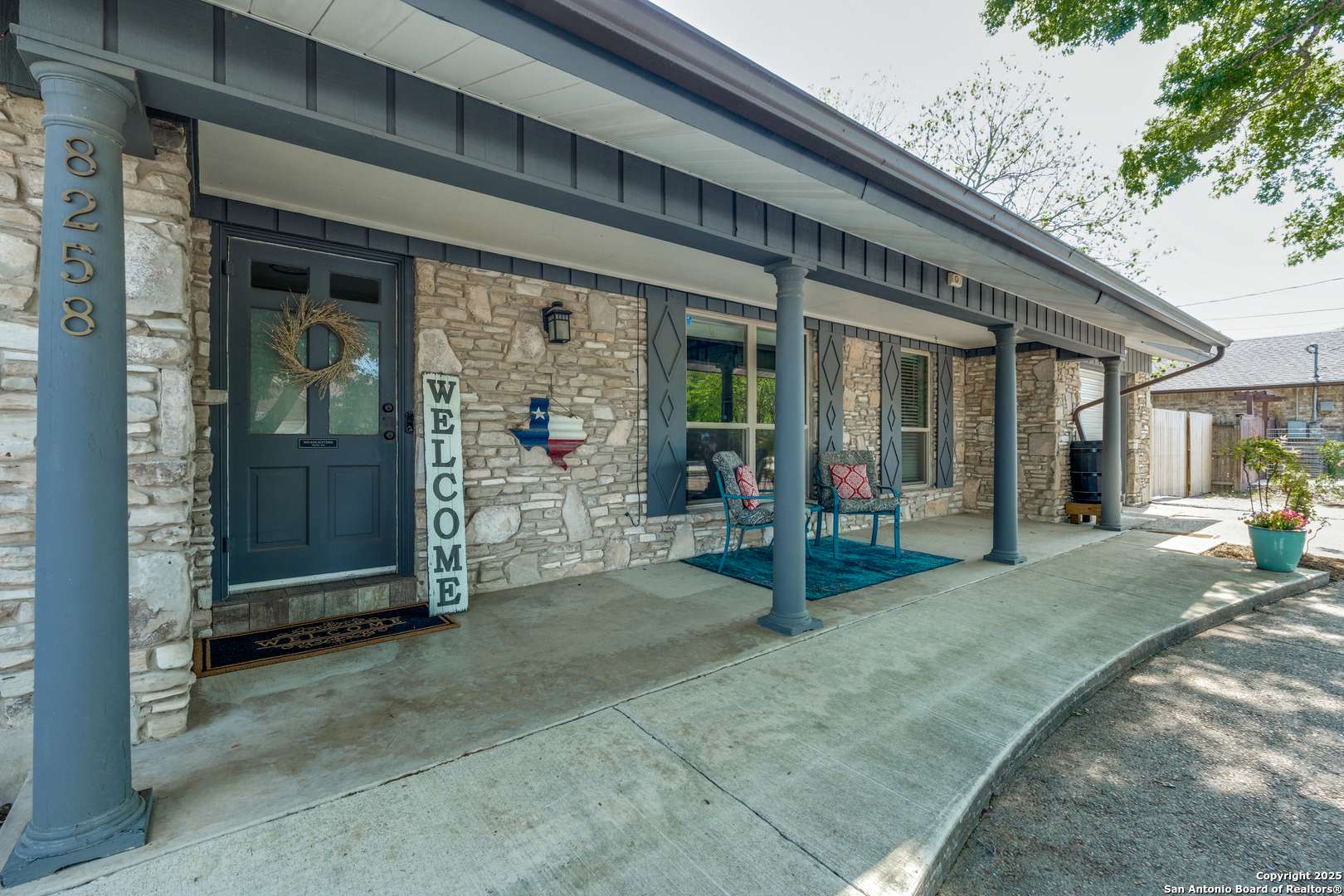 Selma, TX 78154,8258 Woodcliff