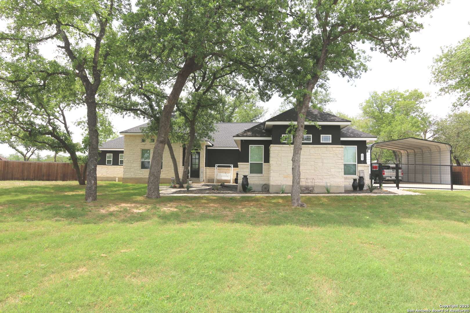 La Vernia, TX 78121,101 Archer Ridge