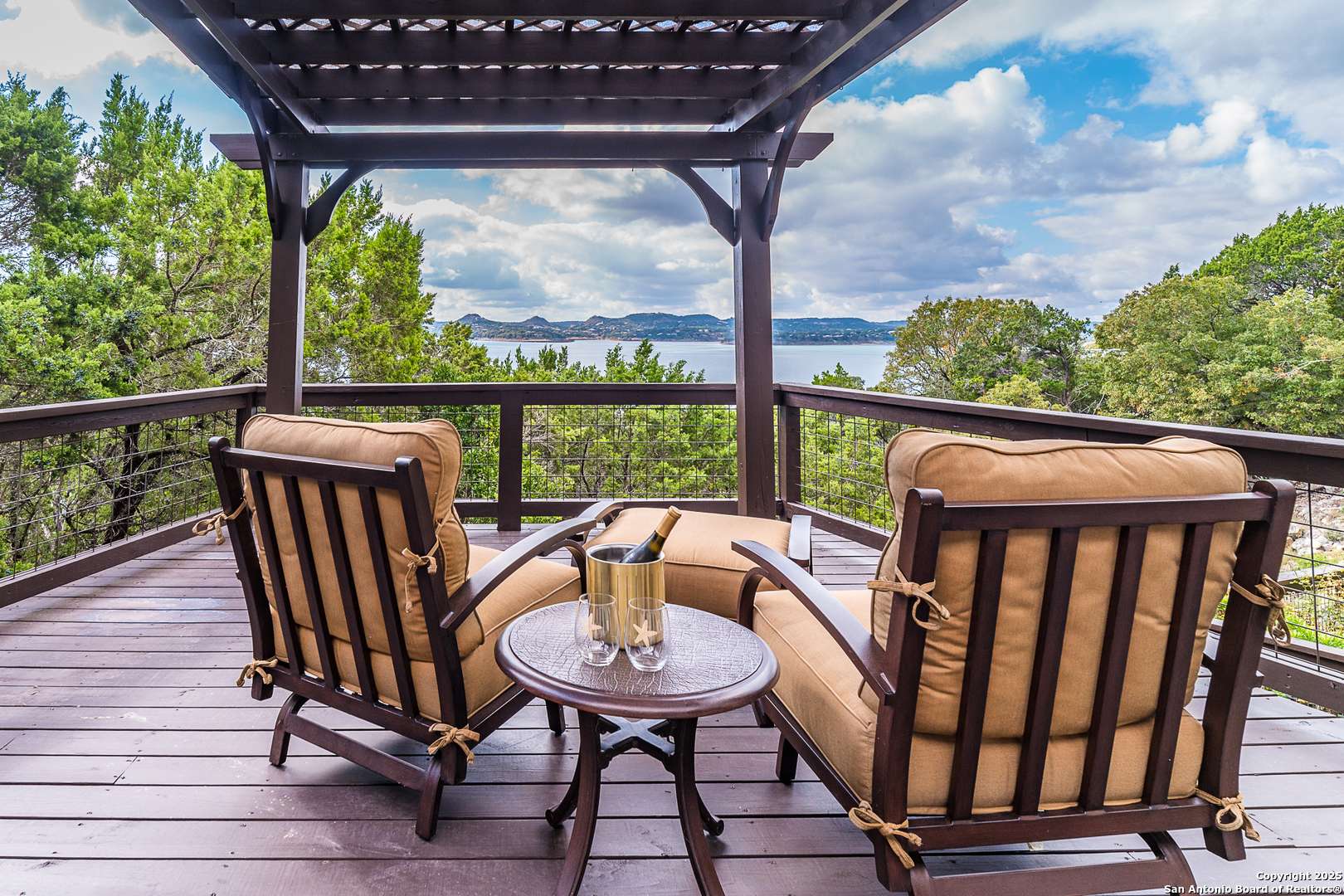 Canyon Lake, TX 78133,851 mount lookout