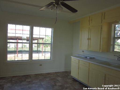 St Hedwig, TX 78152,4111 STAPPER RD