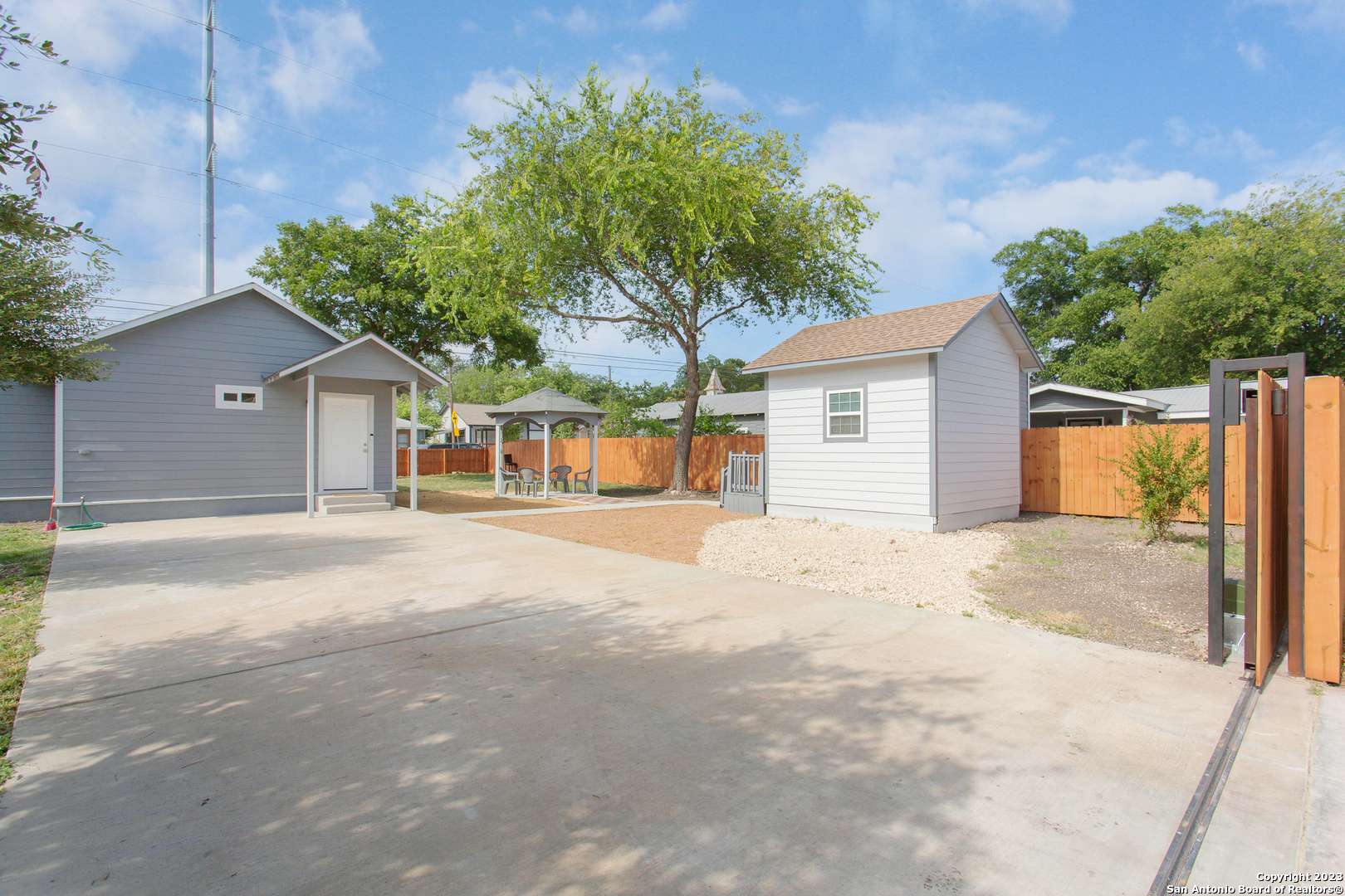 San Antonio, TX 78202,1531 Burnet