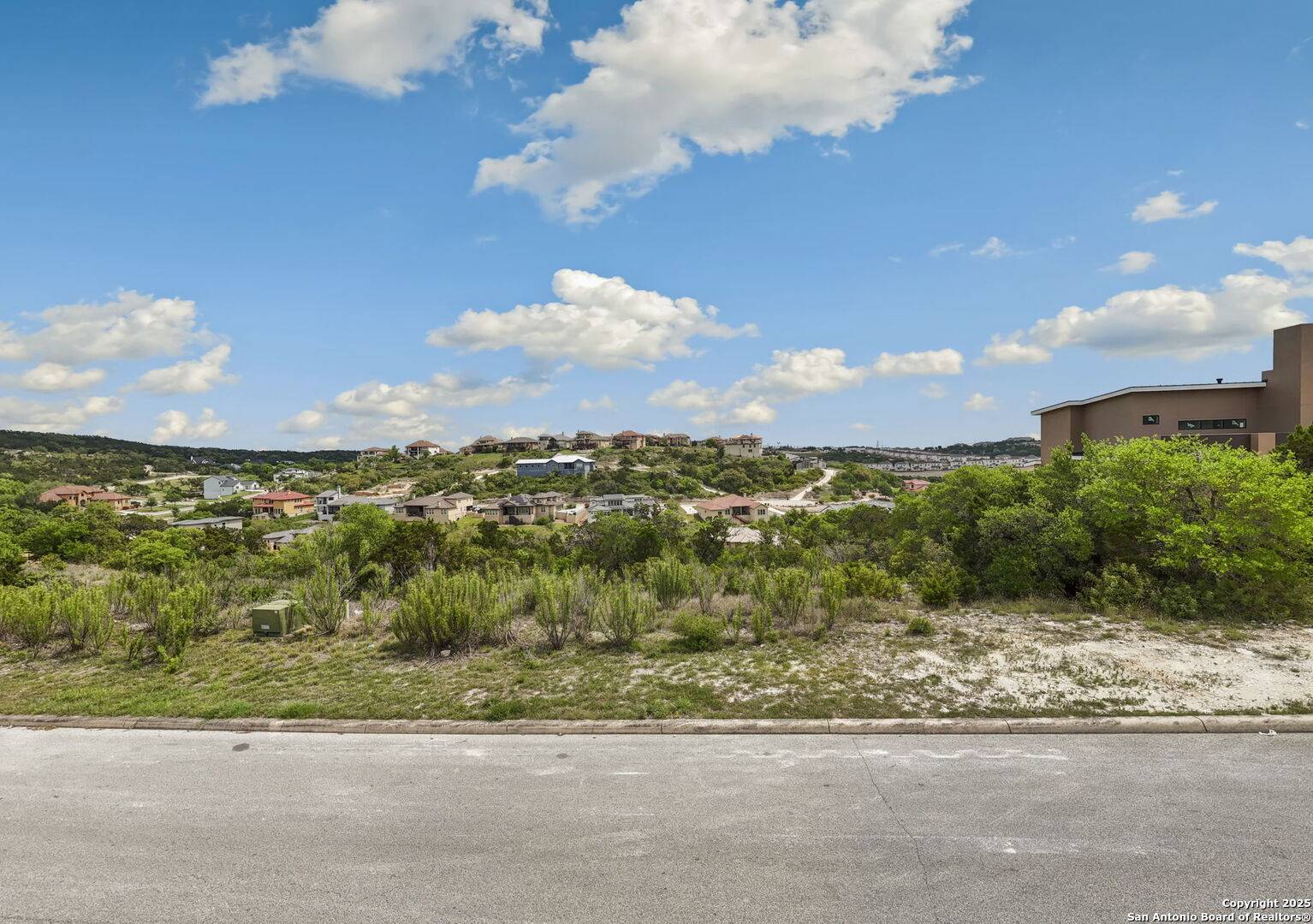 San Antonio, TX 78255,17530 Rancho Diana