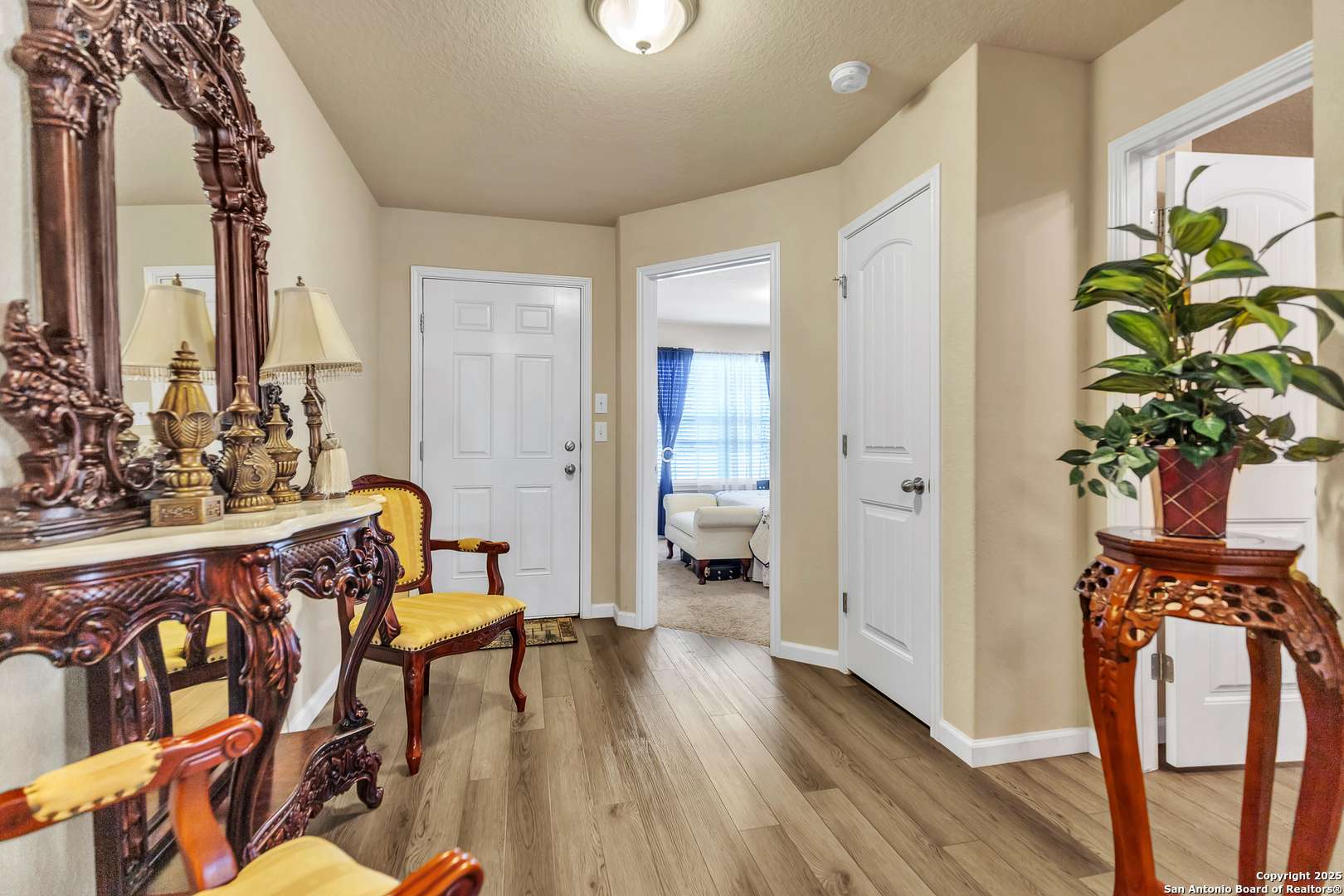 San Antonio, TX 78254,8926 Double Oak