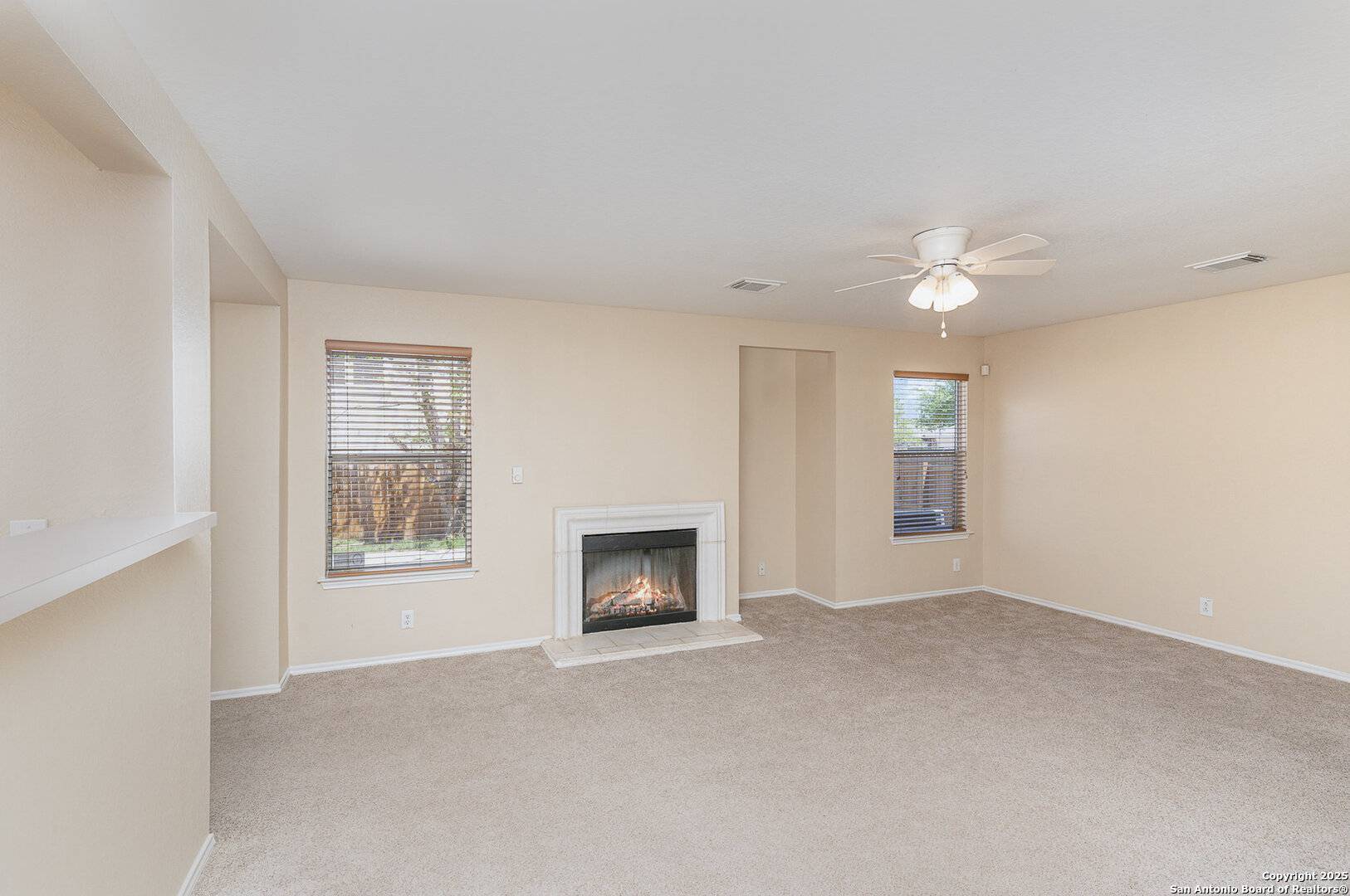 New Braunfels, TX 78132,649 San Augustine Blvd