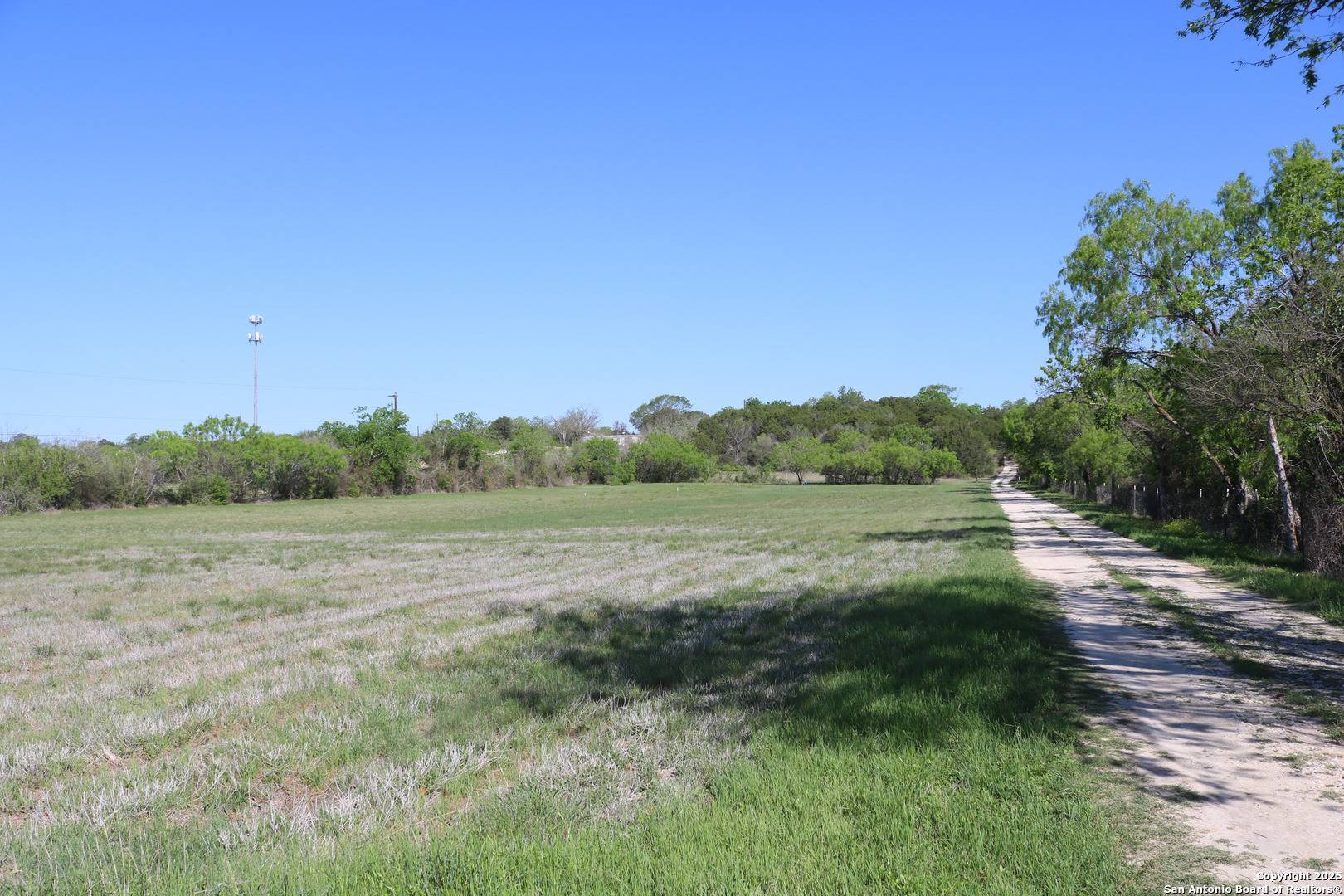 San Antonio, TX 78266,17245 Nacogdoches