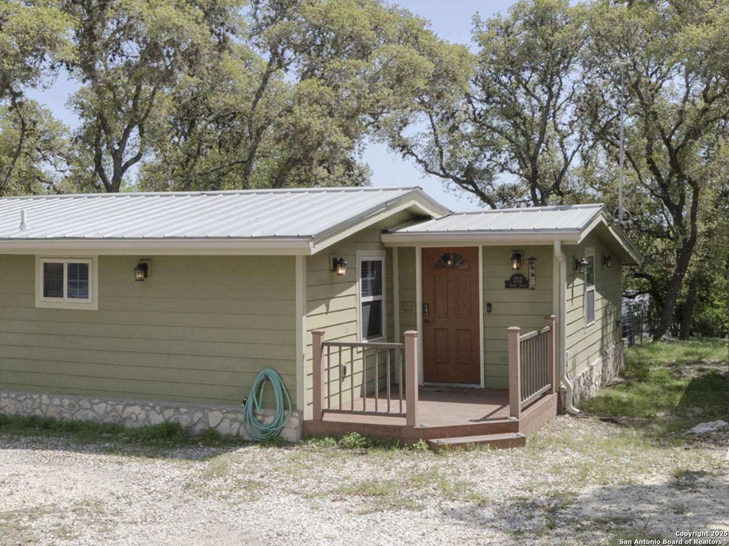 Lakehills, TX 78063,232 Angel Drive