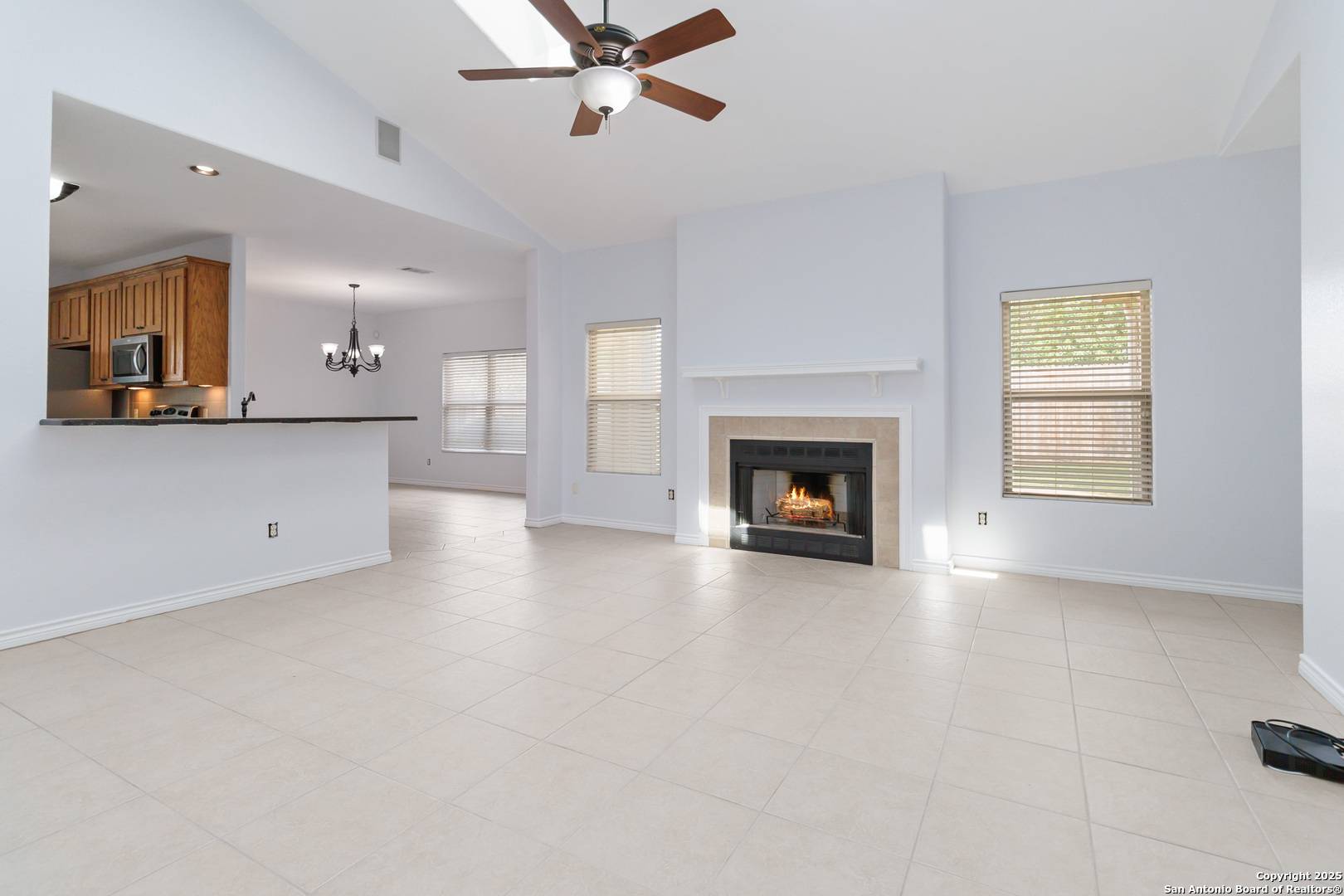 Meadowlakes, TX 78654,208 Firestone
