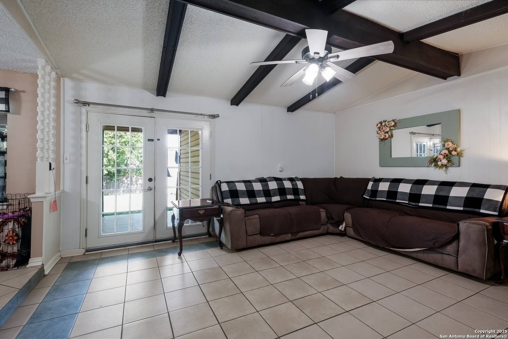 Live Oak, TX 78233,7813 Hollow Oak