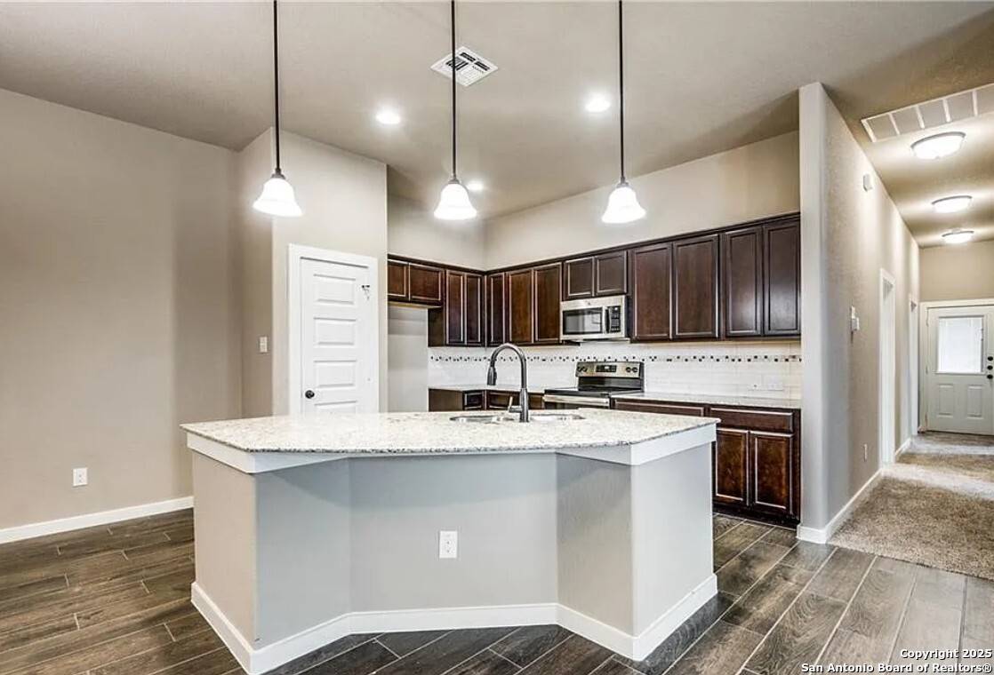 New Braunfels, TX 78130,2238-2240 Avery Village