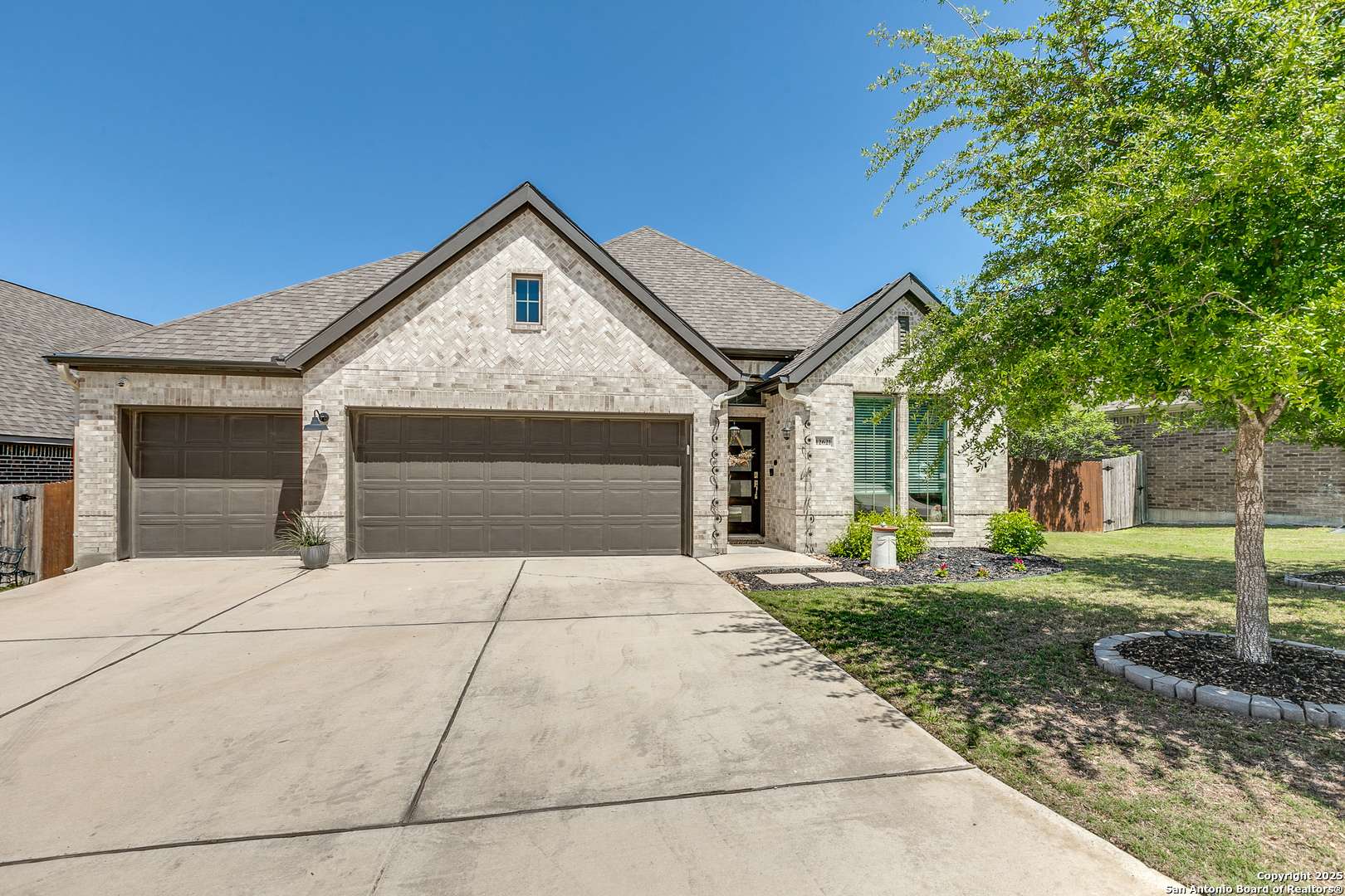 San Antonio, TX 78253,12621 Vittorio Gable