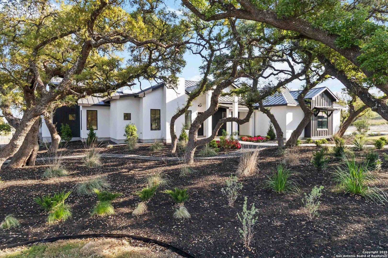 Boerne, TX 78006,11310 Montell Point