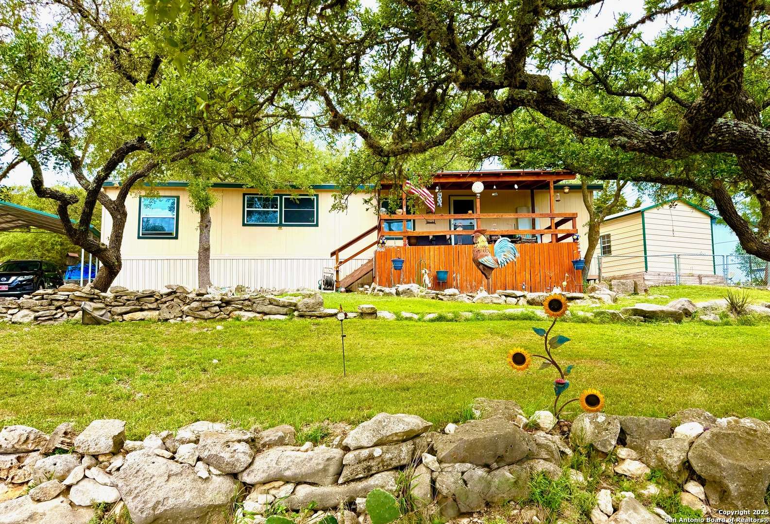 Spring Branch, TX 78070,665 Farhills