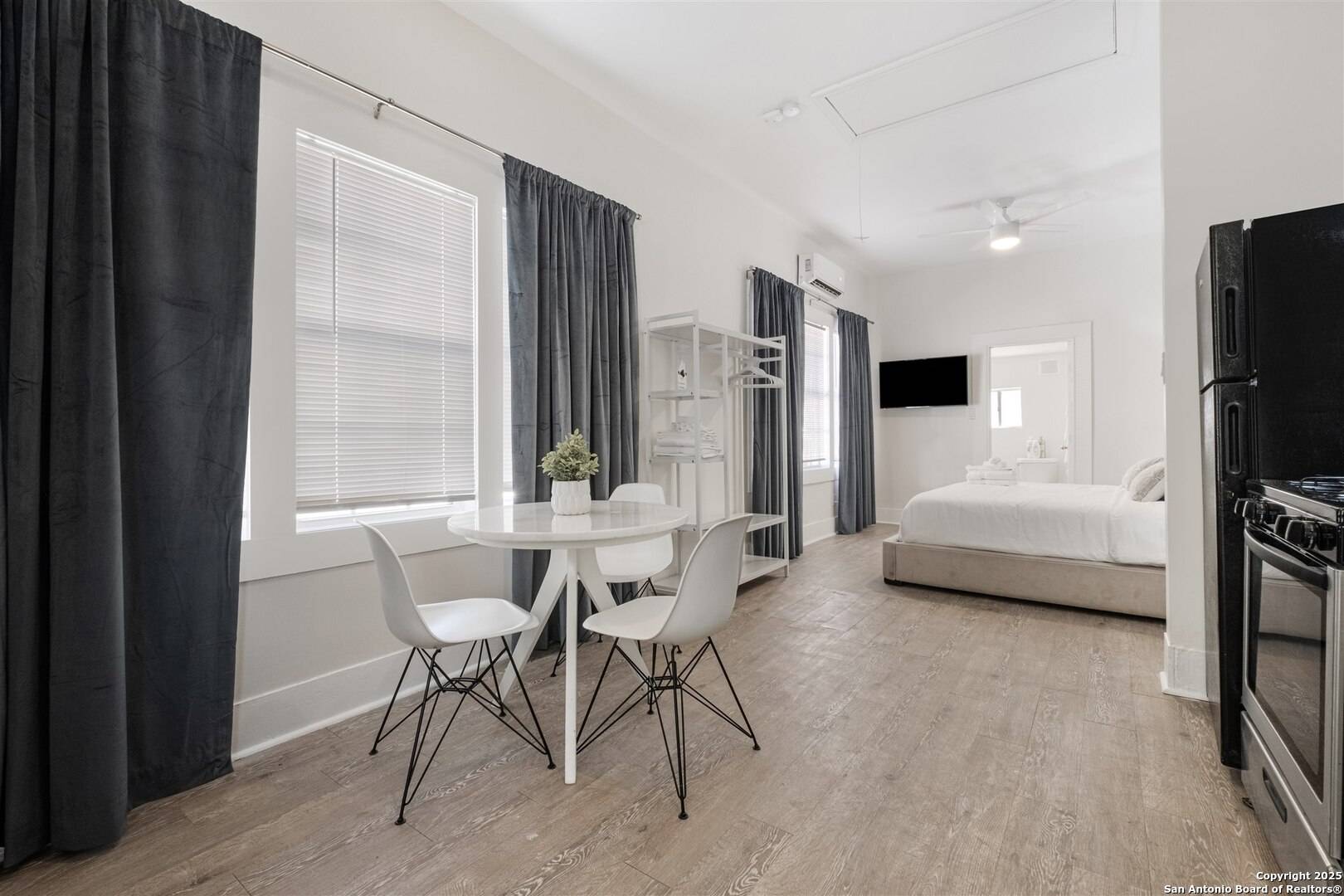 San Antonio, TX 78204,302 E Cevallos UNIT 2