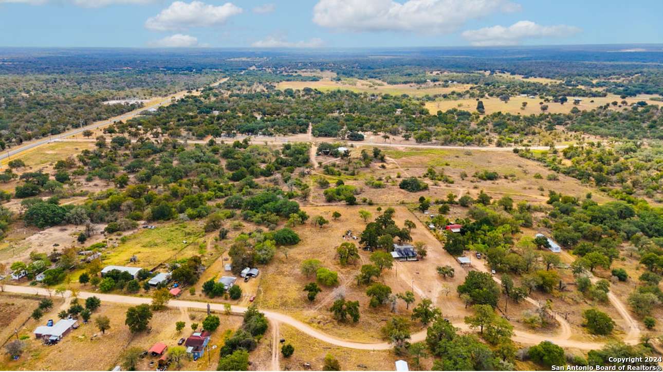Somerset, TX 78069,225 marthas