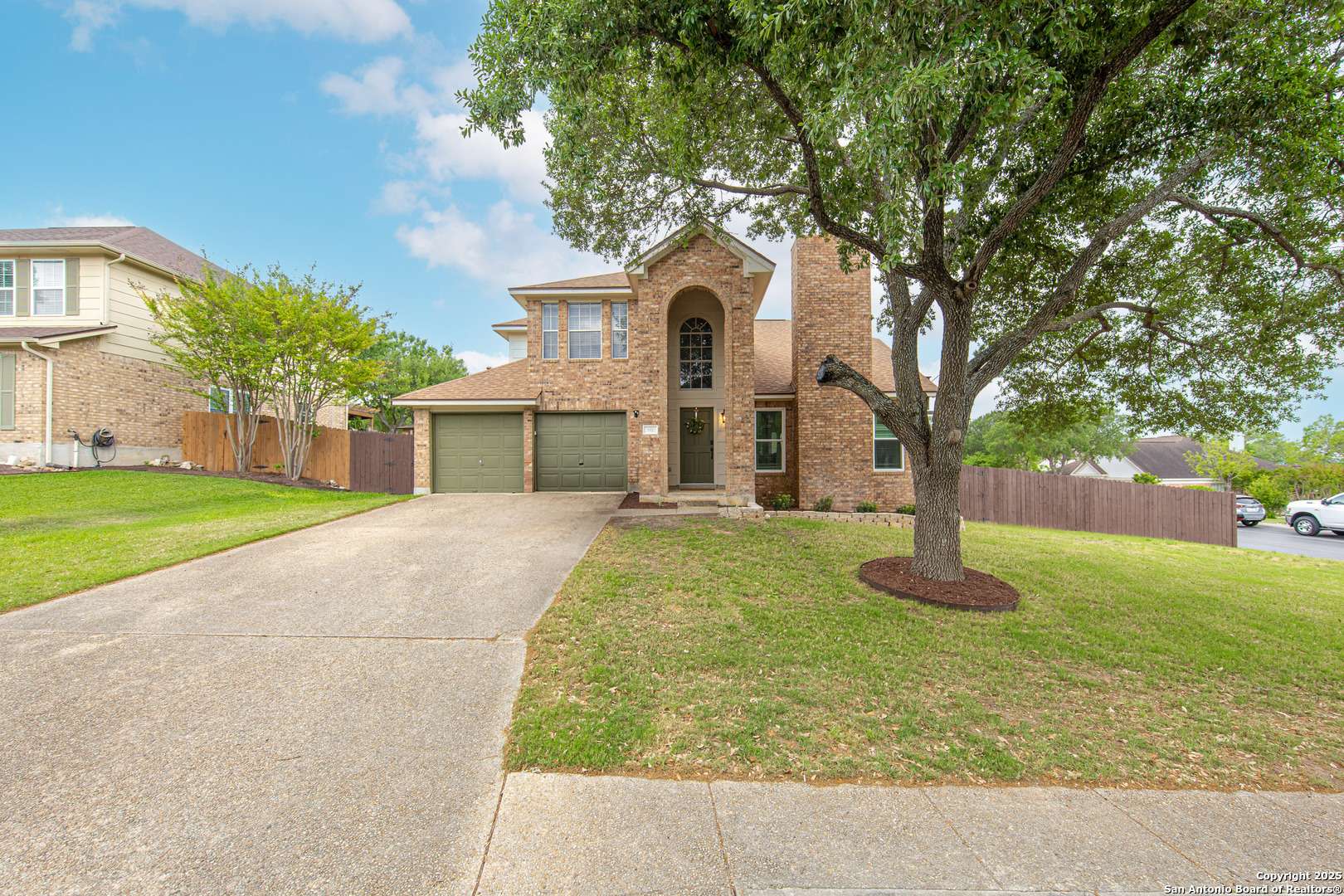 San Antonio, TX 78258,911 Amberstone