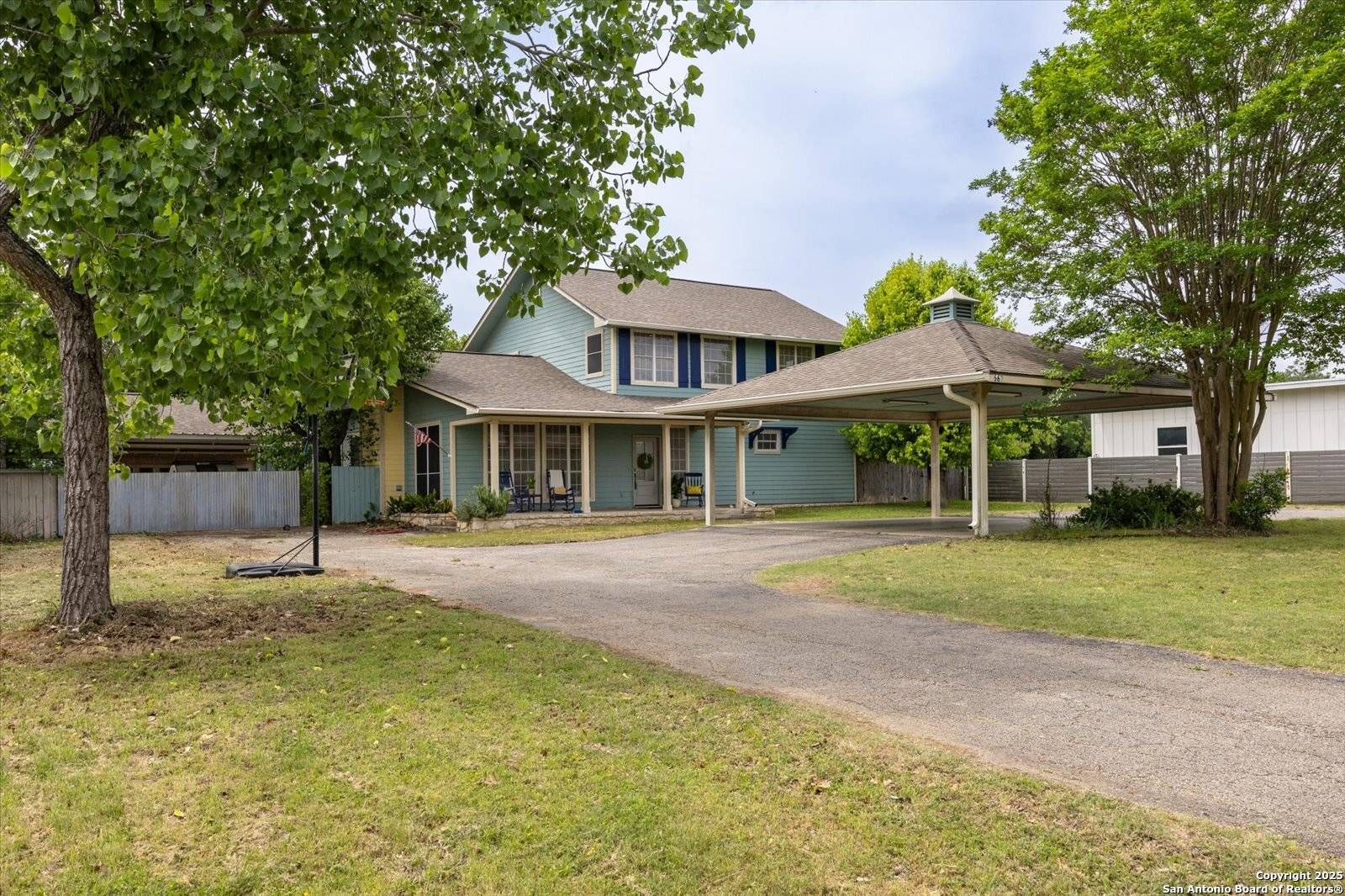 Boerne, TX 78006,667 Rosewood Ave