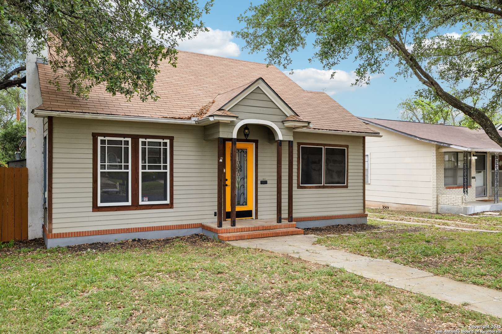 San Antonio, TX 78210,1611 McKinley