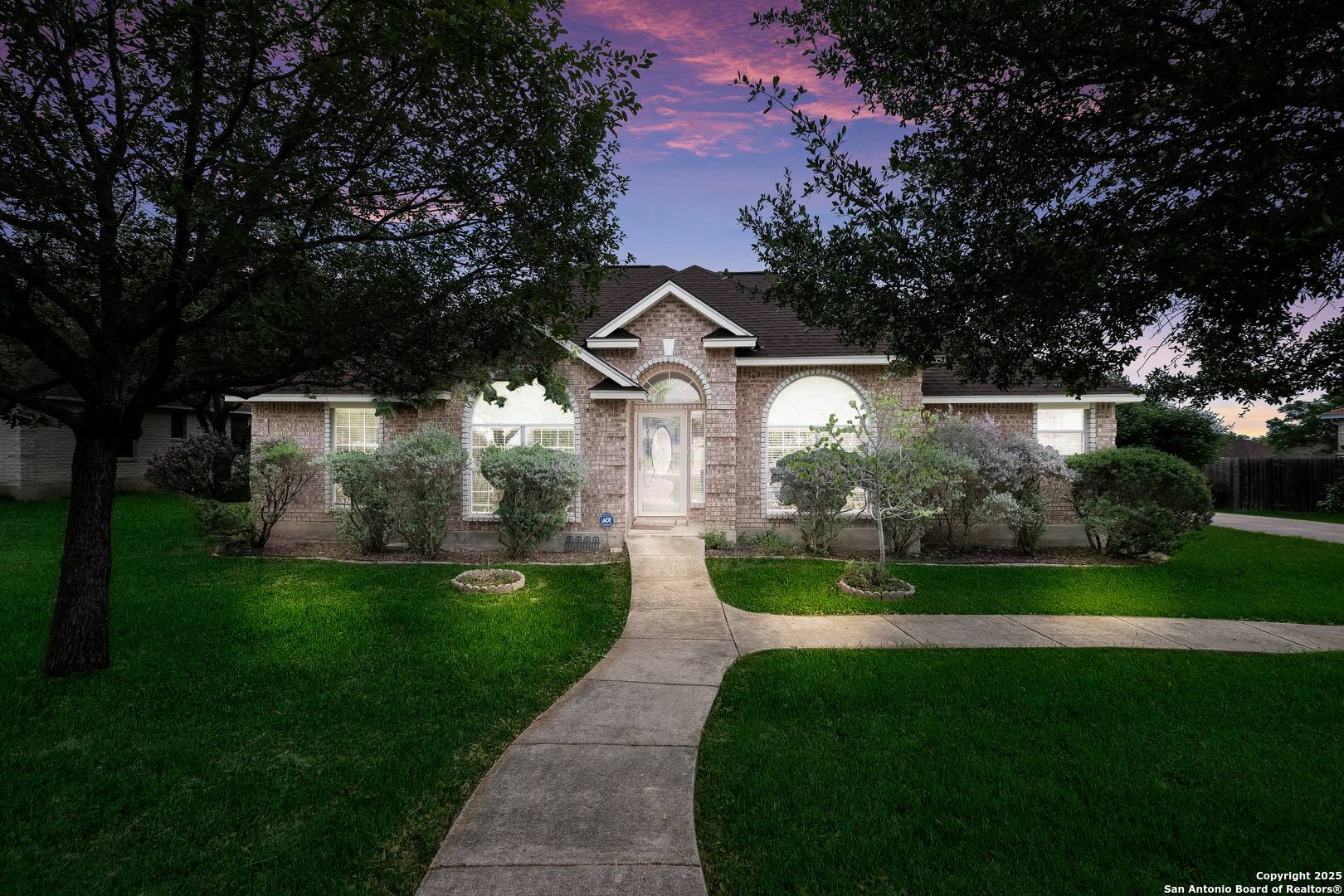 Castroville, TX 78009,113 River Knoll