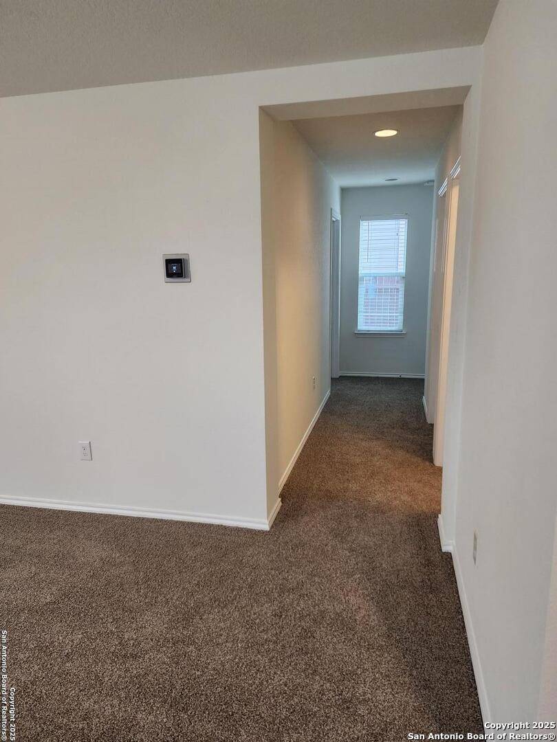 San Antonio, TX 78221,9639 Pleasanton cove