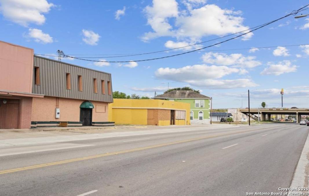 Corpus Christi, TX 78404,1809 Morgan Ave
