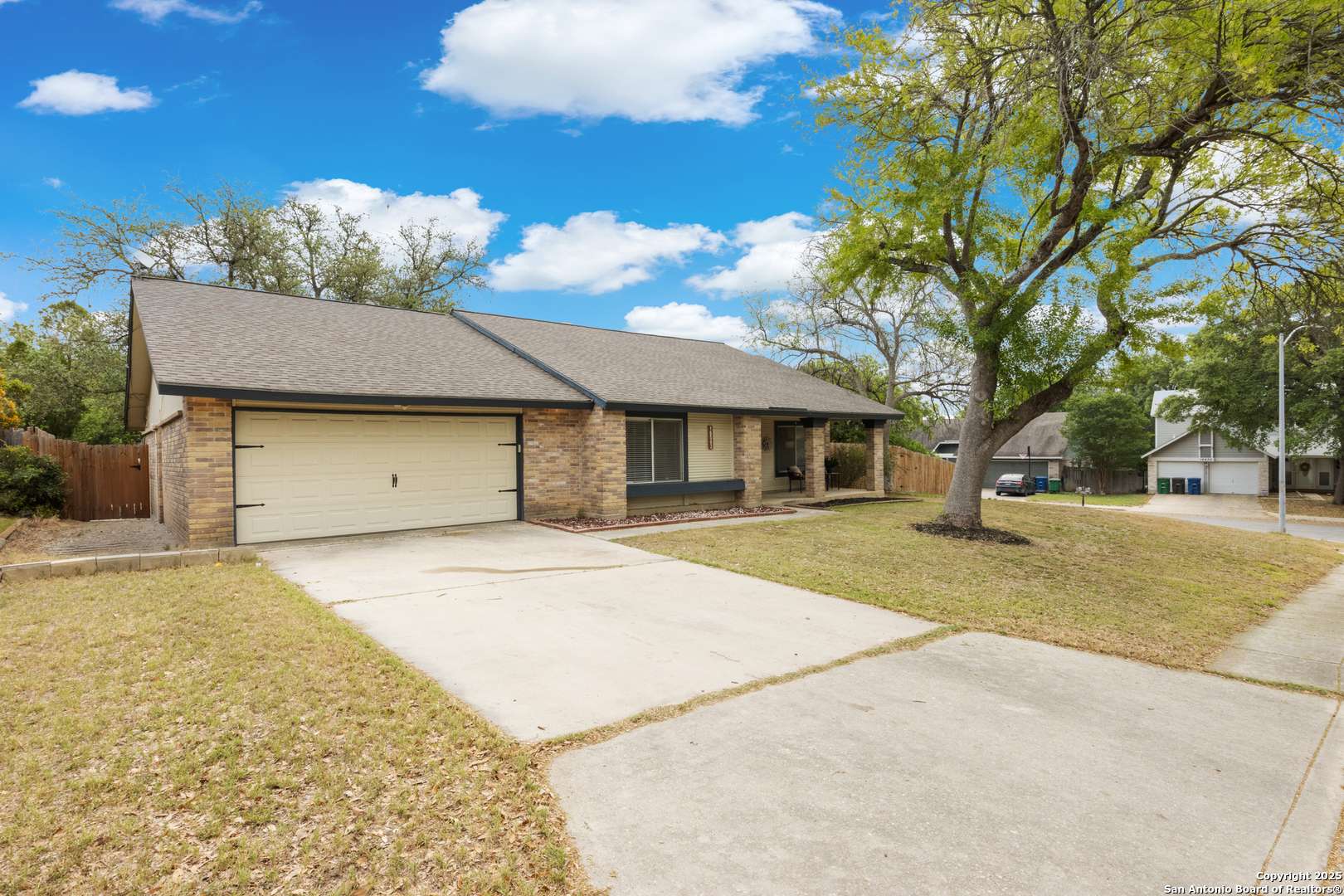 San Antonio, TX 78247,16502 Willow Run