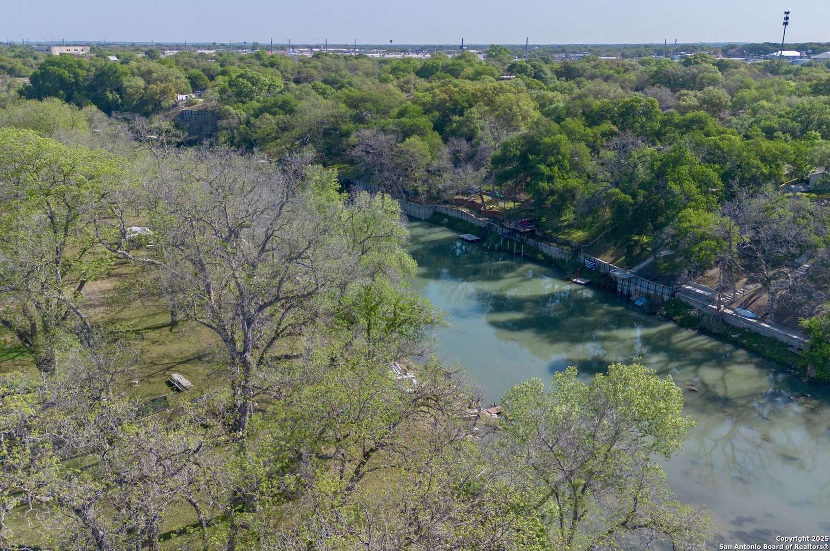 Seguin, TX 78155,231 Signal Hill