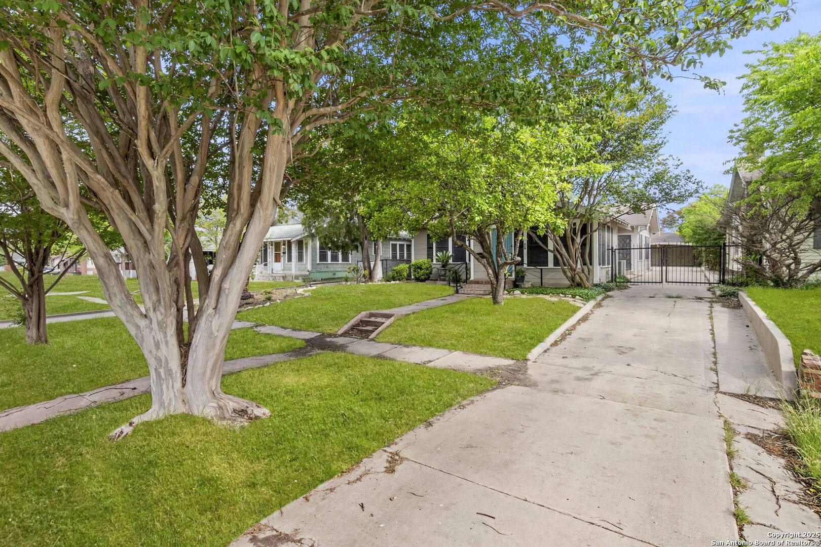 San Antonio, TX 78210,1141 Highland Blvd