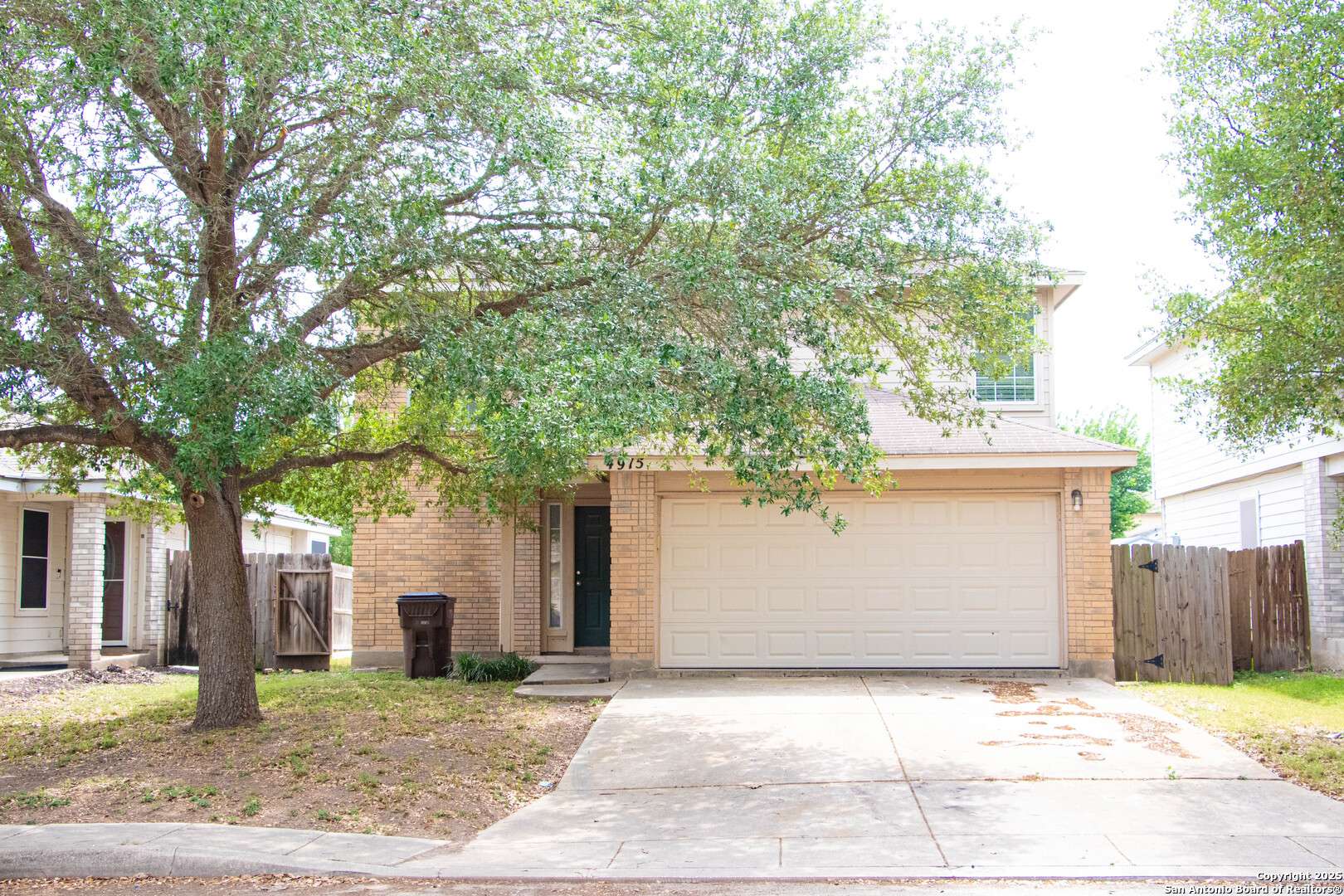 San Antonio, TX 78244,4915 Brazoswood