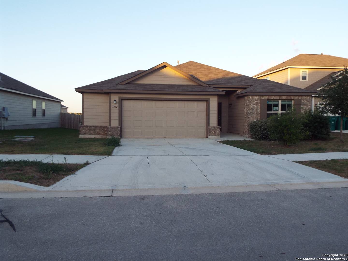 Converse, TX 78109,6722 Shiraz Way