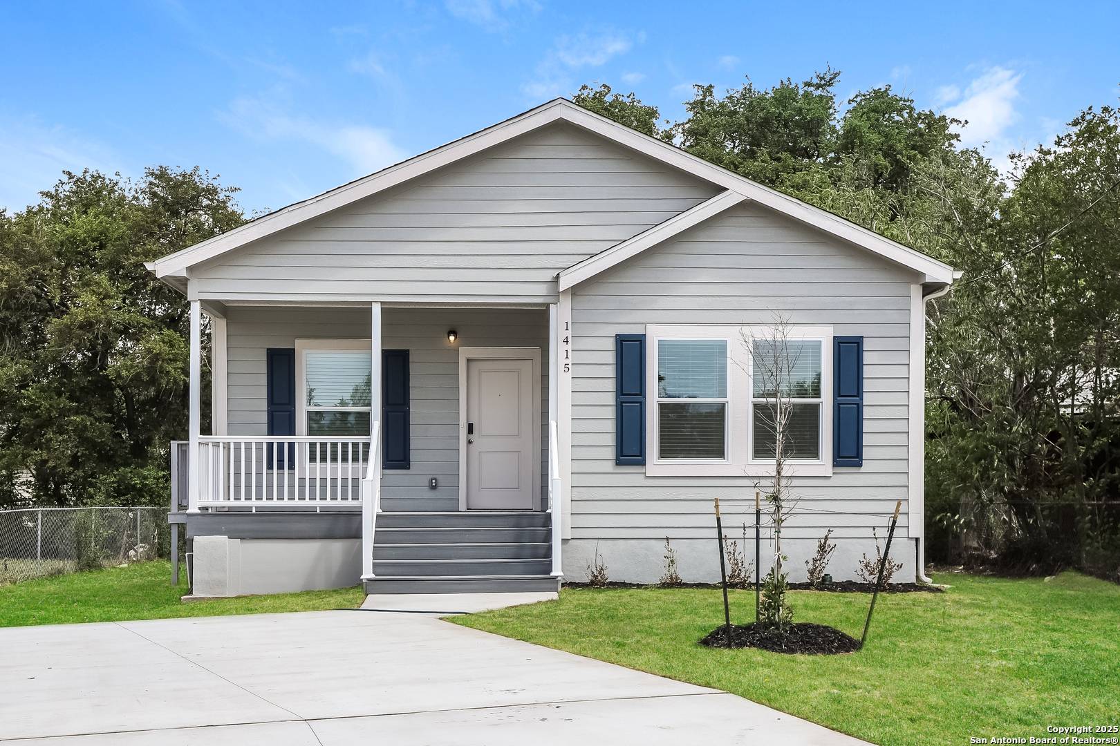 San Antonio, TX 78210,1415 Westfall