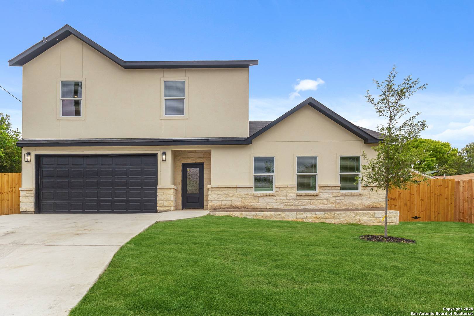 San Antonio, TX 78207,114 Minter St