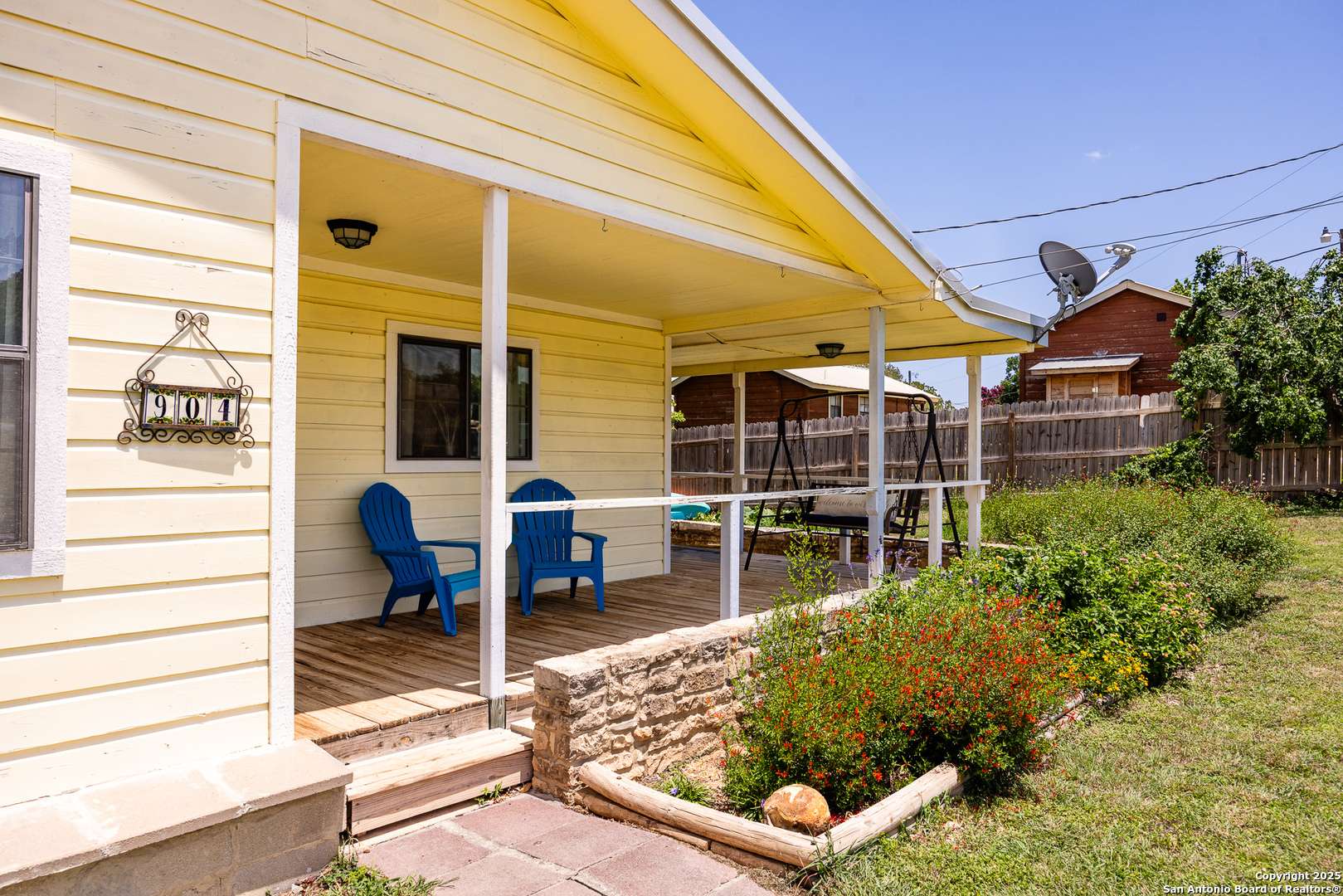 Bandera, TX 78003,904 State Highway 173