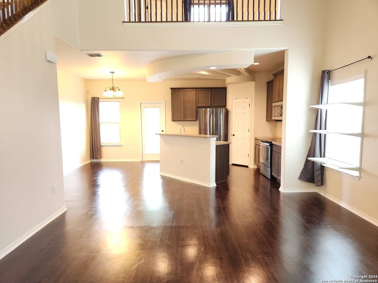 San Antonio, TX 78245-4450,11423 SEA GULL CT