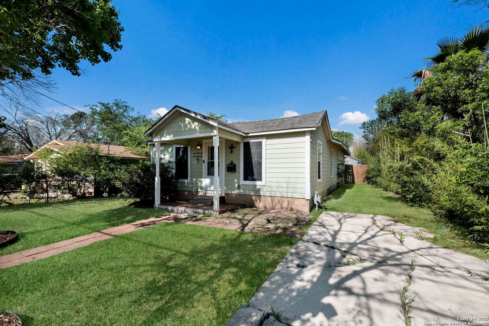 San Antonio, TX 78212,4311 Howard St