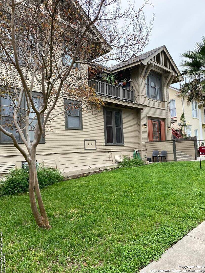 San Antonio, TX 78212,118 Craig Place UNIT 2