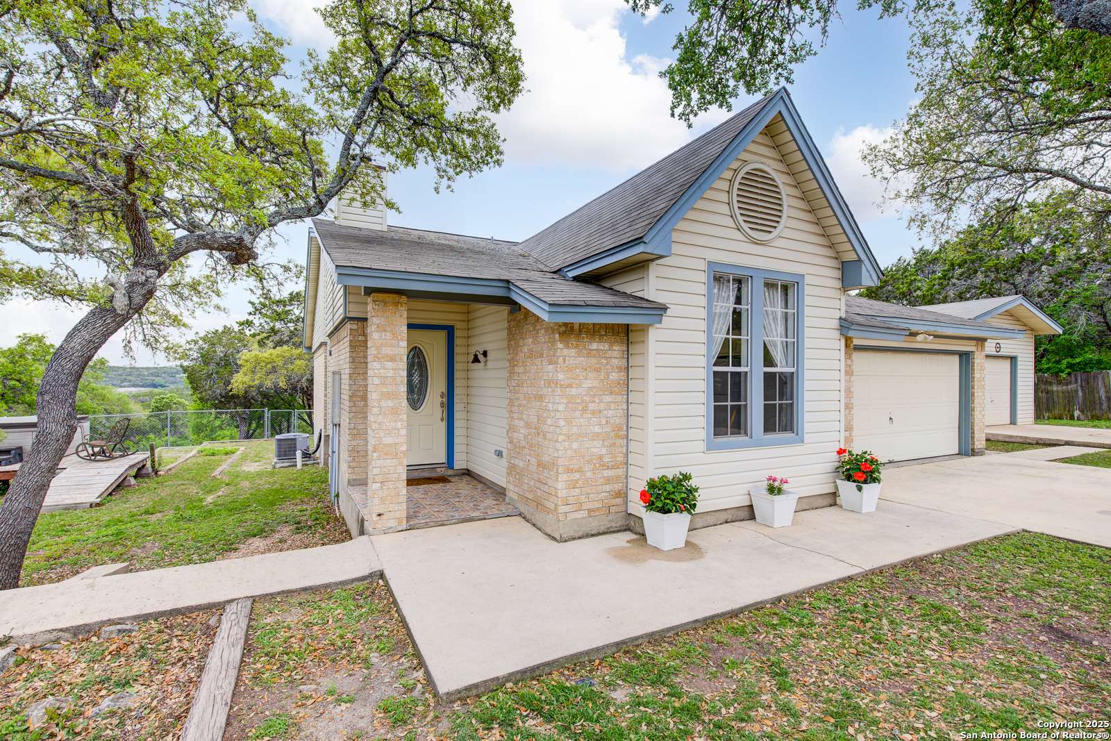 Mico, TX 78056,350 County Road 2700
