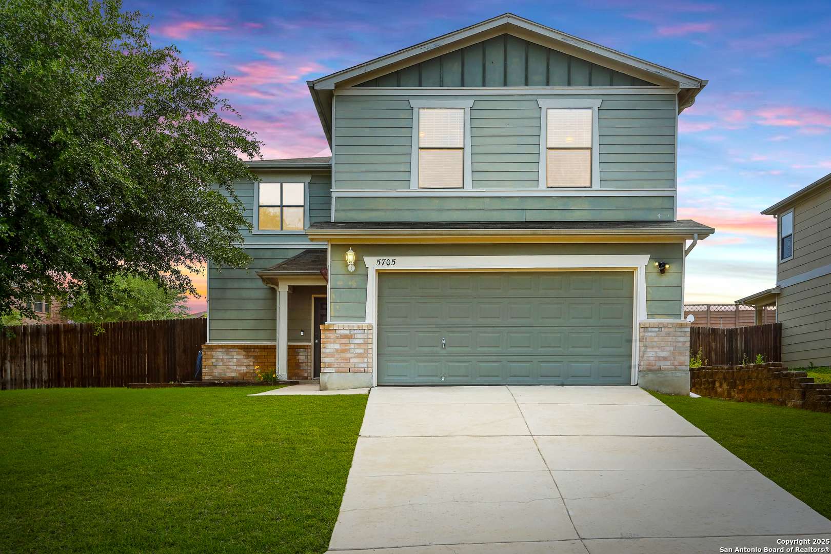 Schertz, TX 78108,5705 Maxfli