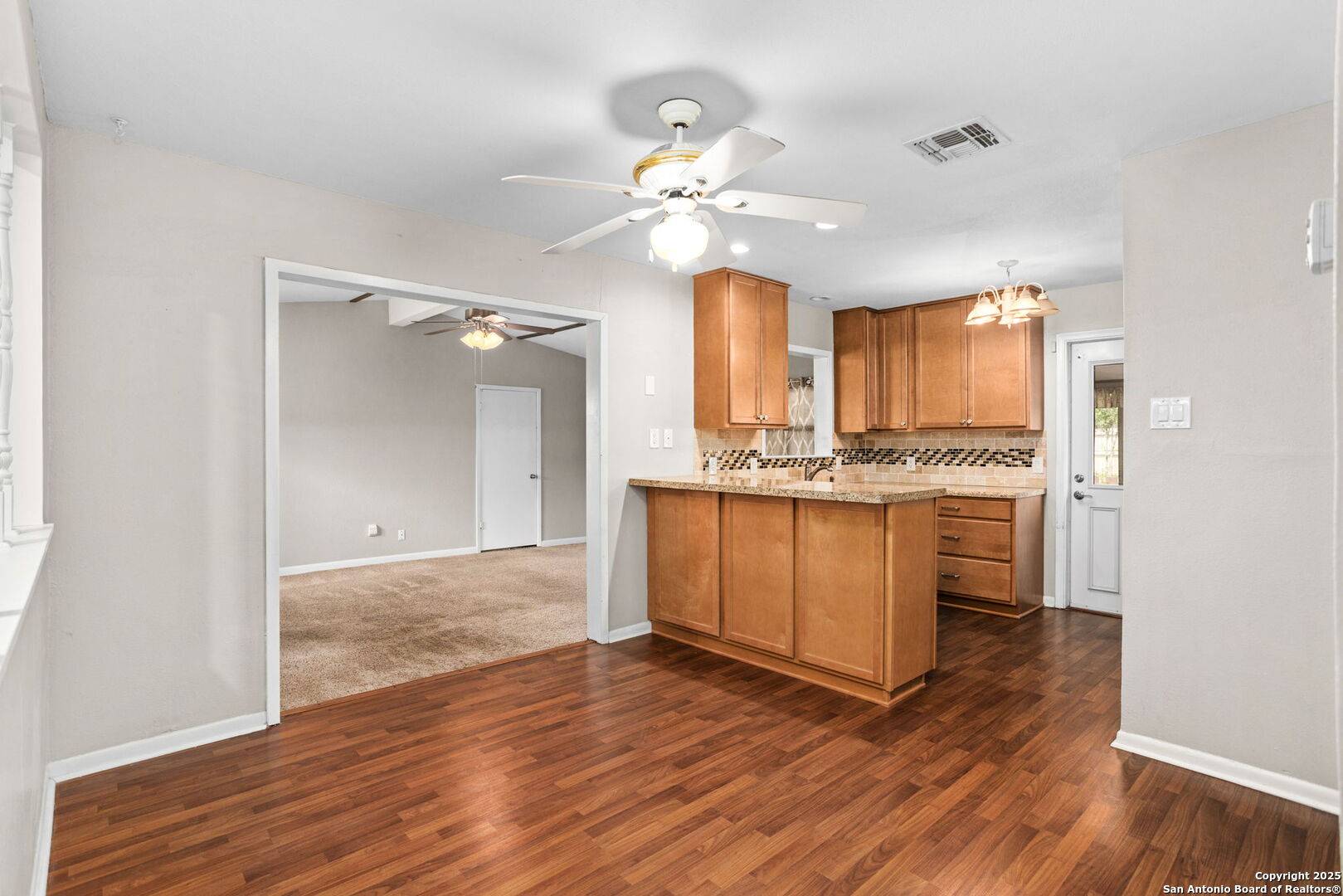 San Antonio, TX 78217,107 Shropshire Dr.