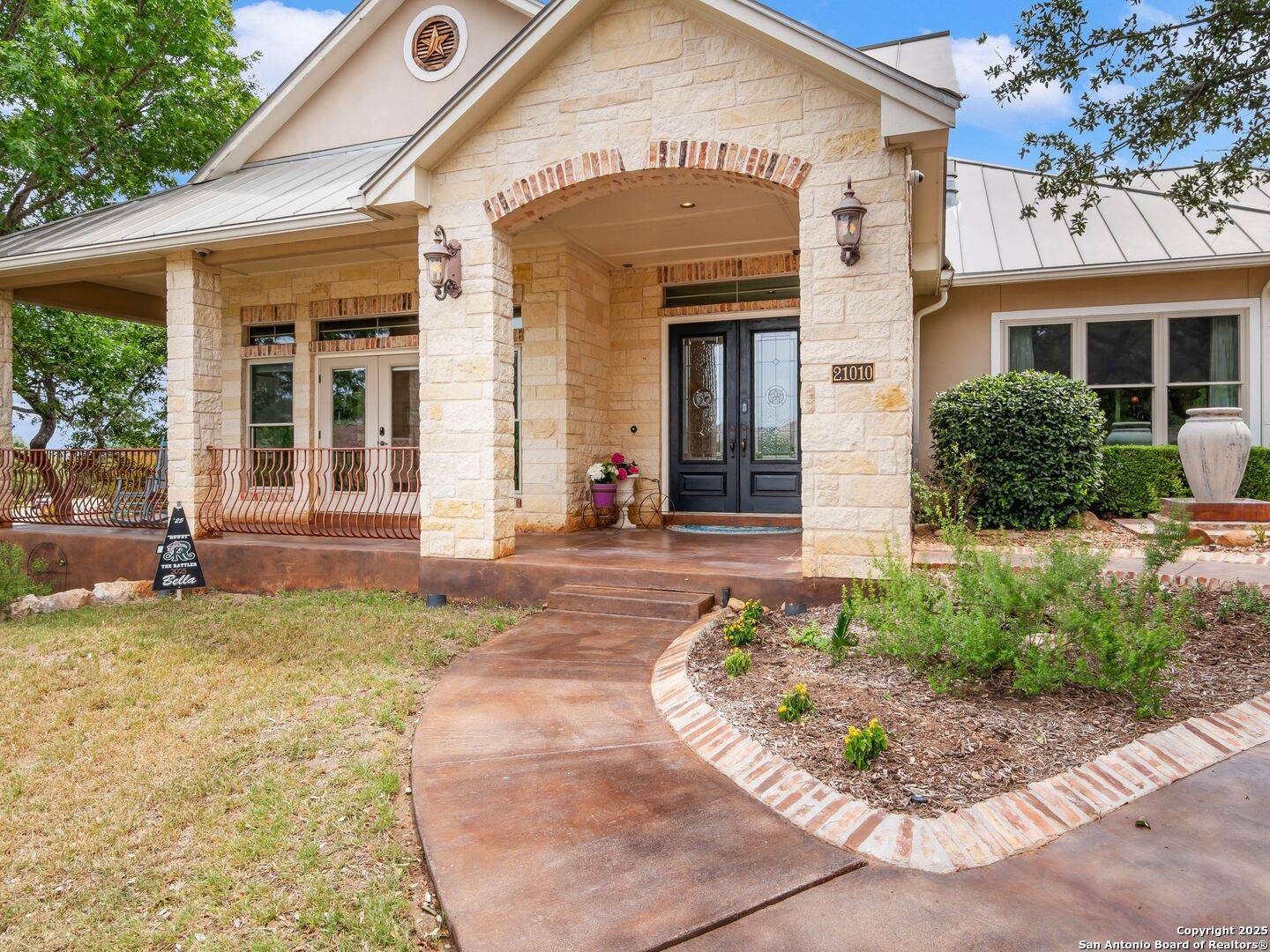 San Antonio, TX 78258,21010 Sky Ridge