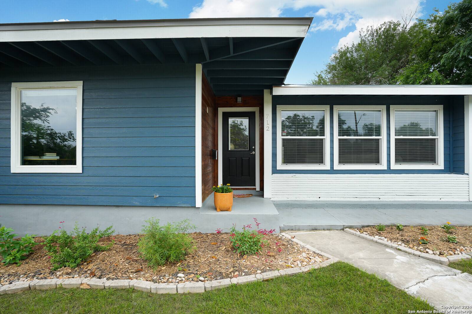 Terrell Hills, TX 78209,712 Rittiman