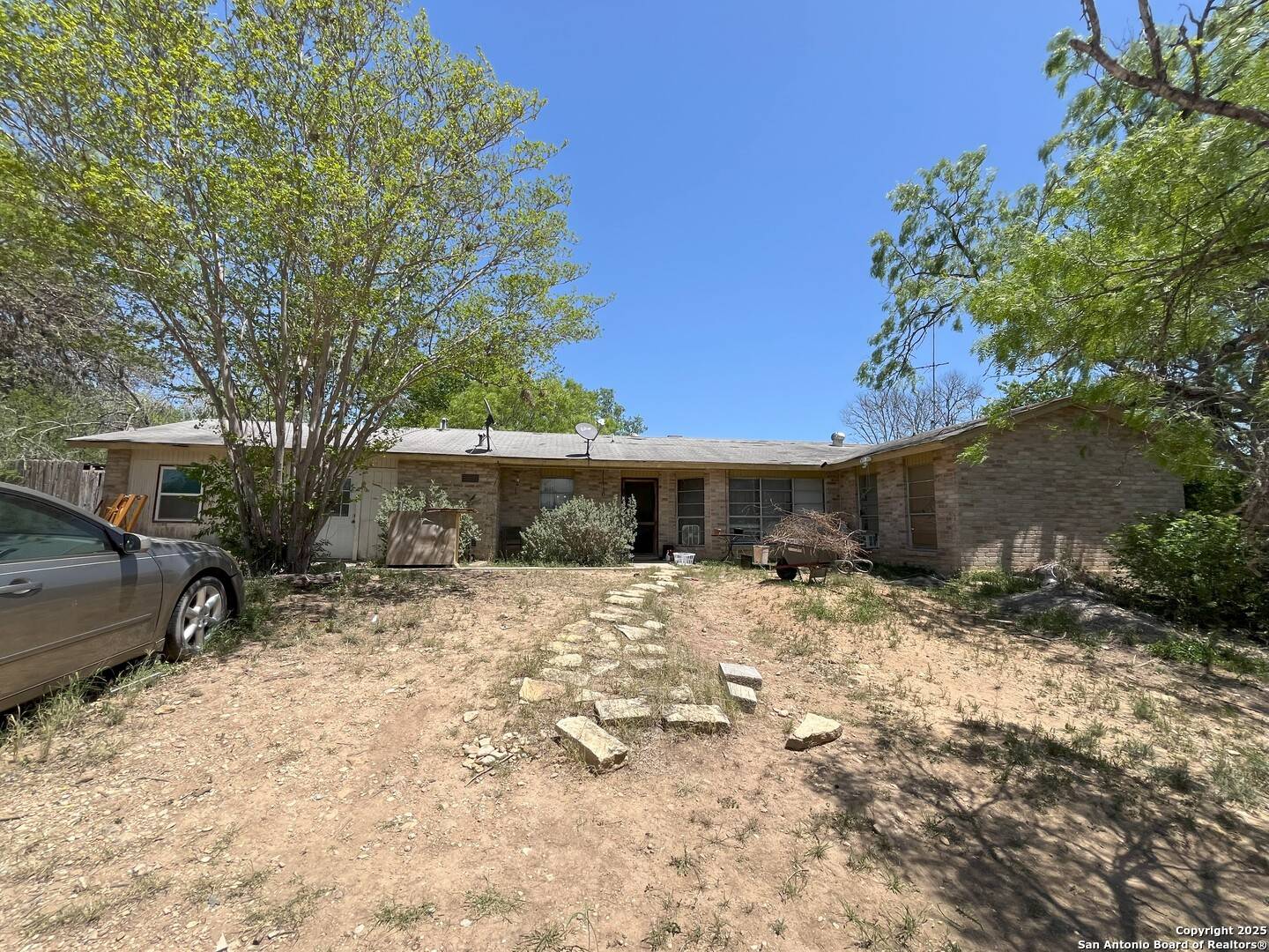 St Hedwig, TX 78152,5736 E FM 1518