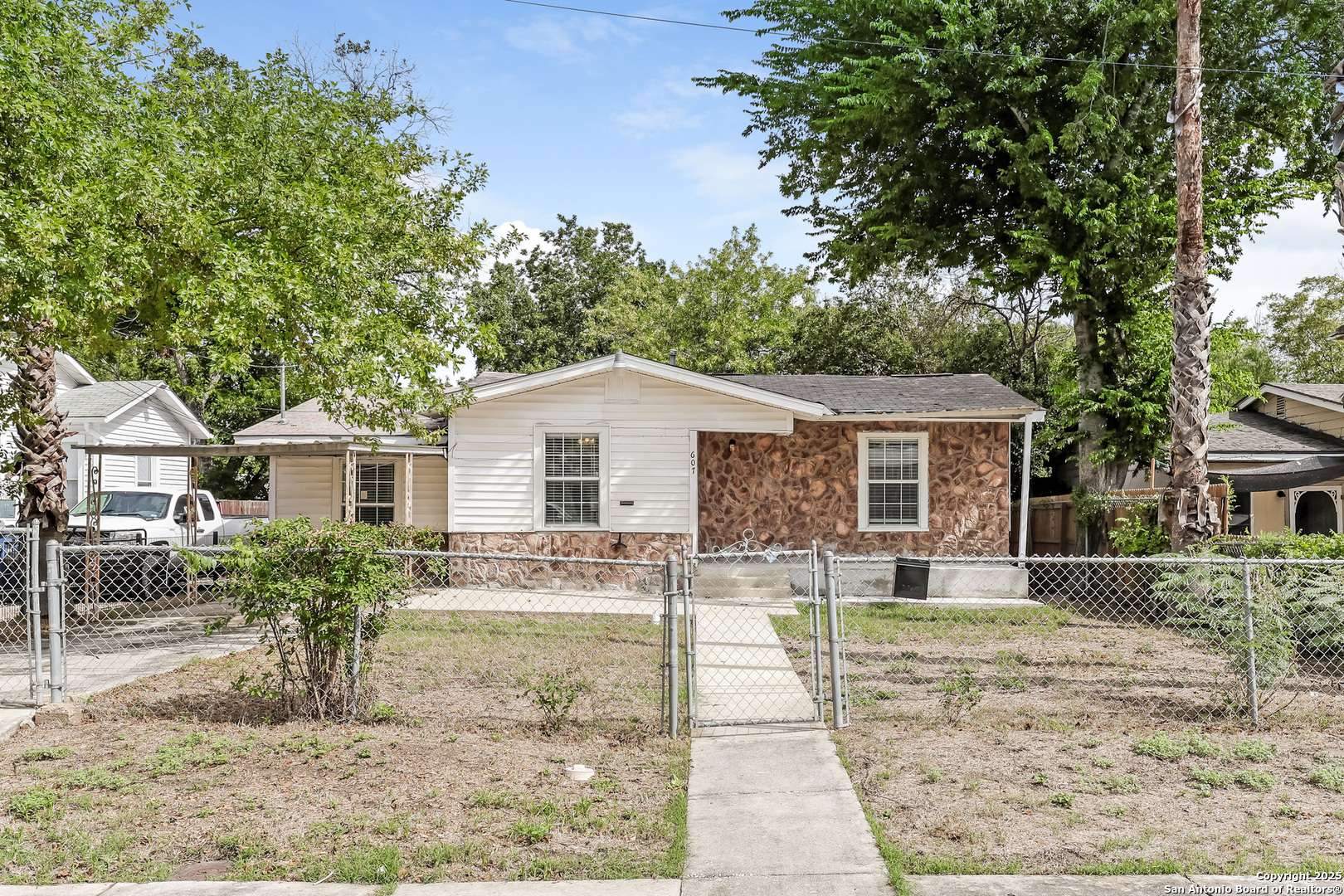 San Antonio, TX 78212,607 Lovera