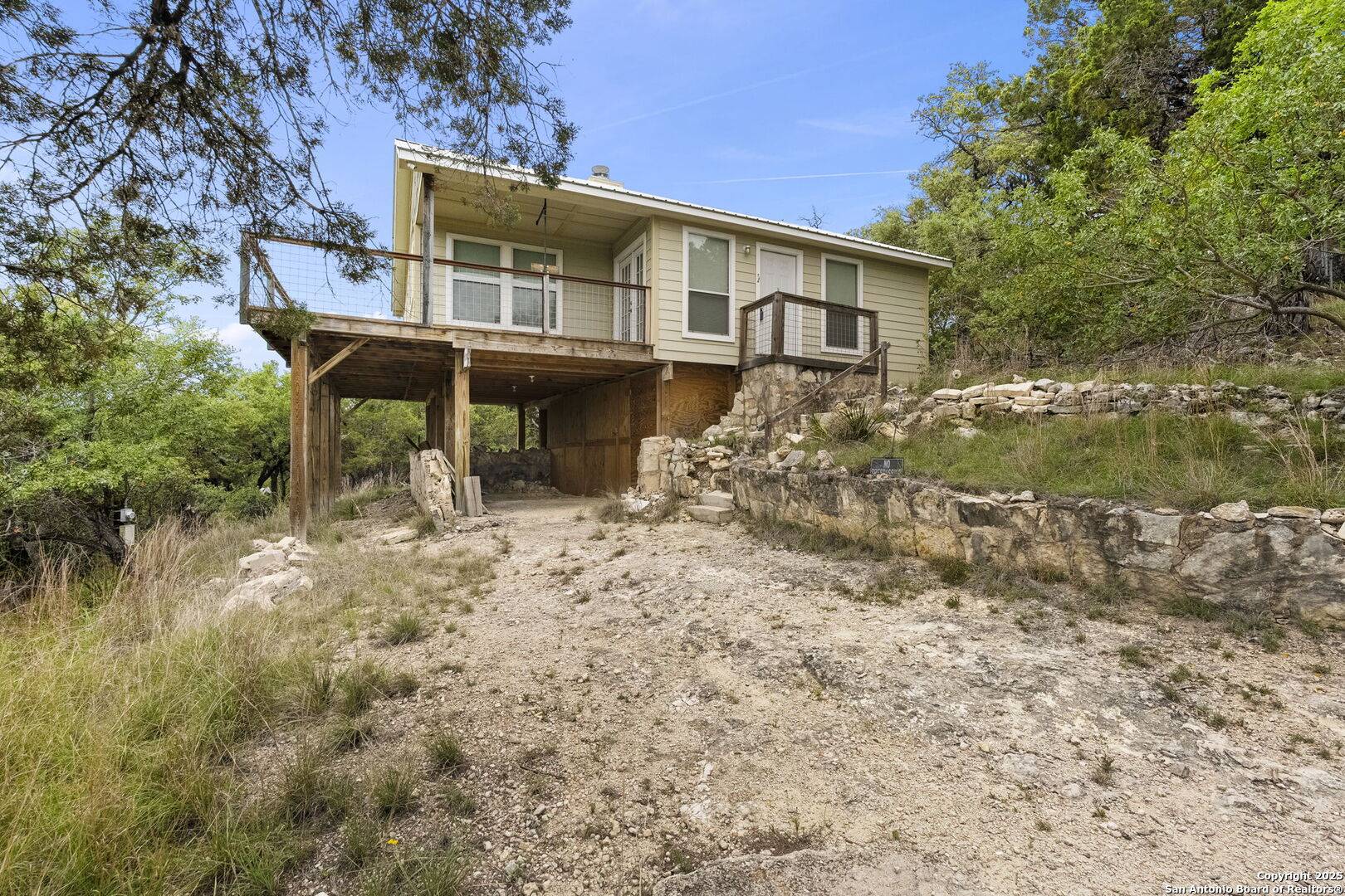 Lakehills, TX 78063,13700 Park Road 37