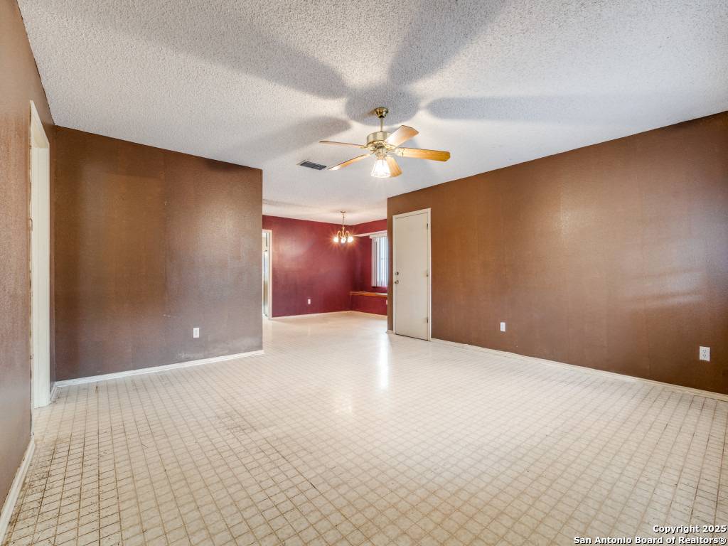 San Antonio, TX 78250,8434 Timber Loche