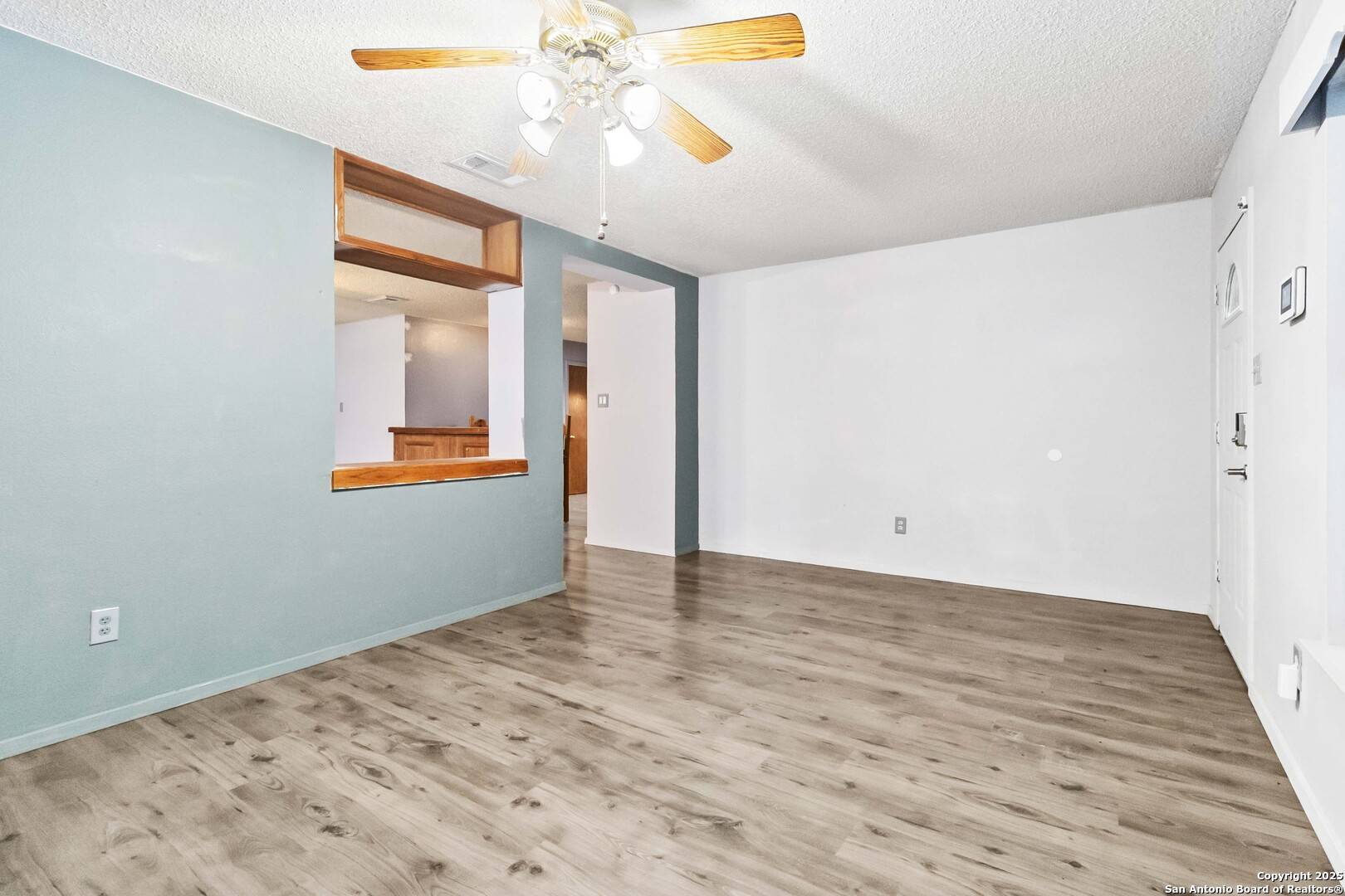 Converse, TX 78109,8138 Easy Meadow